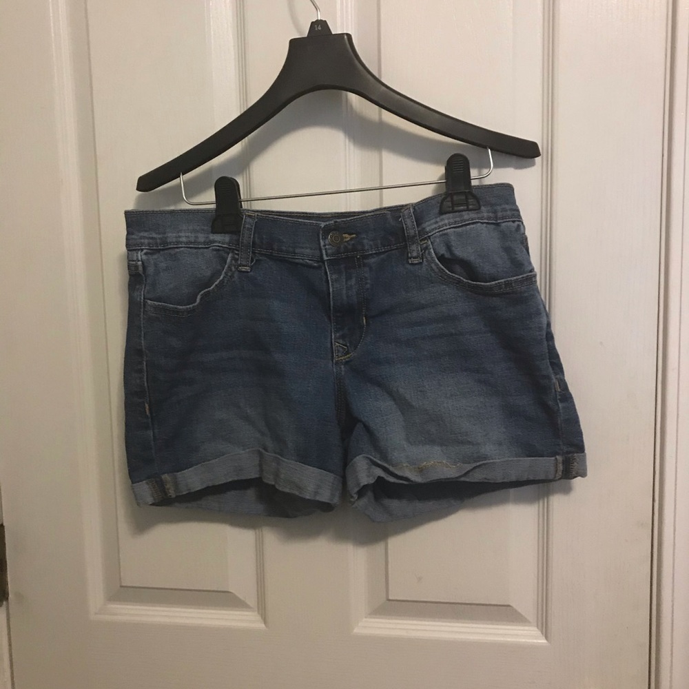 Shorts - Picture 1 of 1